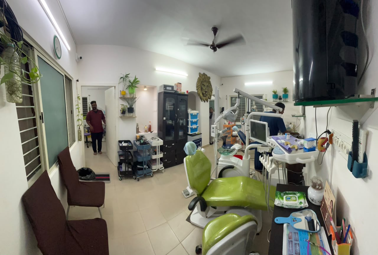 The DentEssencePro clinical floor